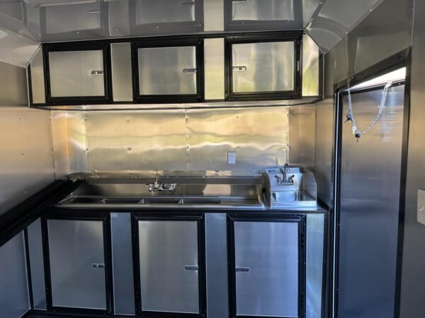 2024 8.5x20TA FOOD CONCESSION TRAILER 84'' 4211 - Image 6