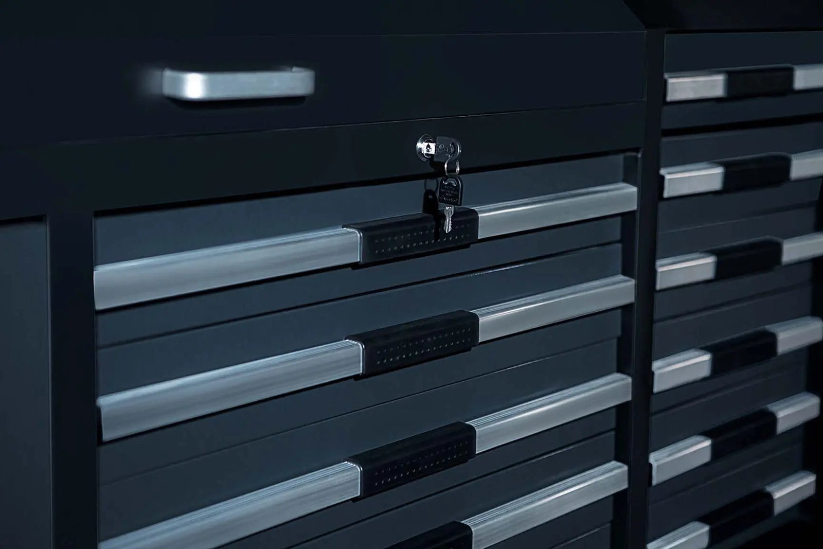 85" Multi-Drawer Tool Storage Chest (Discontinued – No Longer Available) TMG-SC85 - Image 9