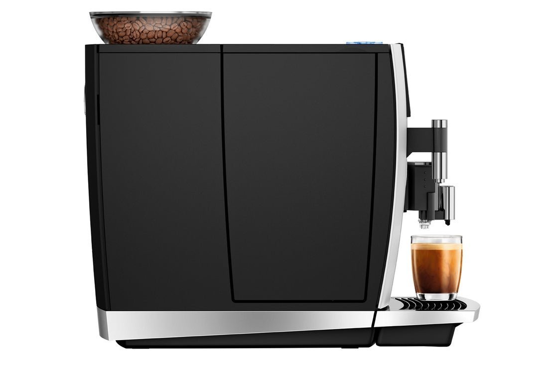 Jura GIGA 6 Automatic Coffee Machine - Image 4