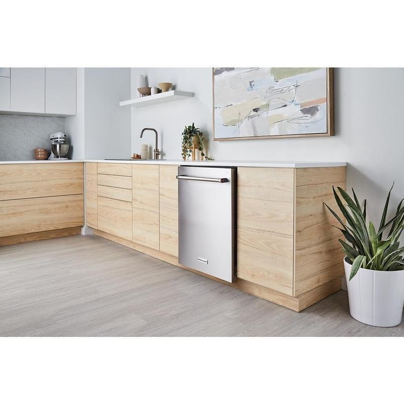 360° Max Jets™ Third Rack Dishwasher with Ultra-Bright LED Lighting, 44 dBA - Image 2