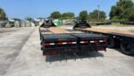 35 Foot Big Tex Tandem Dual Wheel Axle with Mega Ramp Black Gooseneck Trailer (22GN-35D5A-MRBK) - Image 3