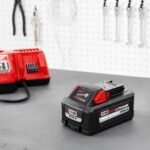 Milwaukee 48-11-1865 M18 REDLITHIUM HIGH OUTPUT XC 6 Ah Lithium-Ion Battery - Image 4