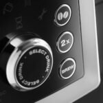 DeLonghi MAGNIFICA Smart Cappuccino Automatic with LatteCrema System ECAM23260SB - Image 5